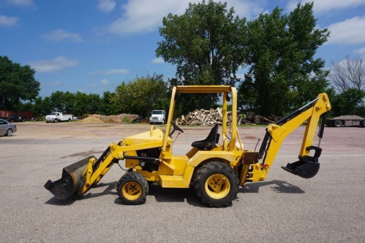 2005 Terramite T7 Backhoe