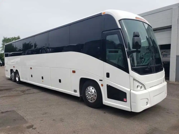 Privat Charter Bus 40-48 Person