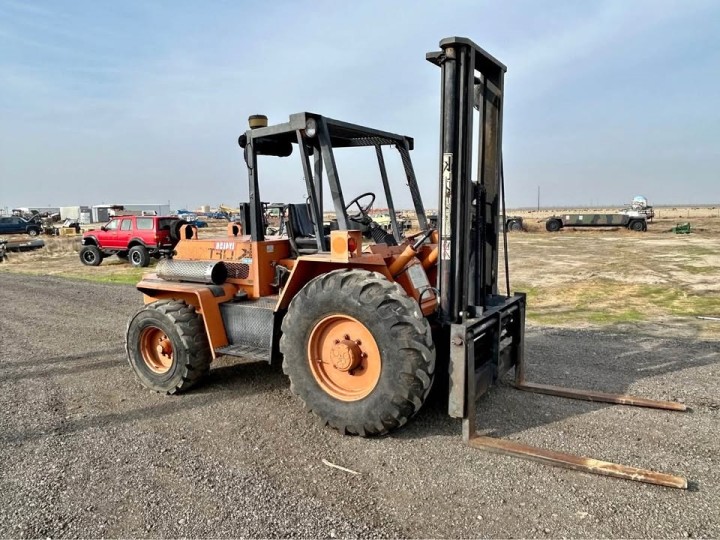 Rough Terrain Forklift Liftking LK 8M22 8000 lbs