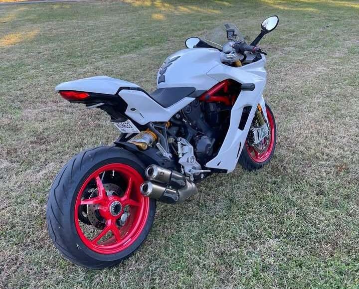 2018 Ducati Supersport 1.000 CC