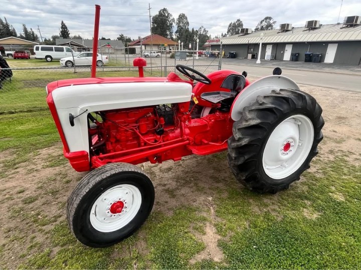 Tractor Ford Powermaster 801