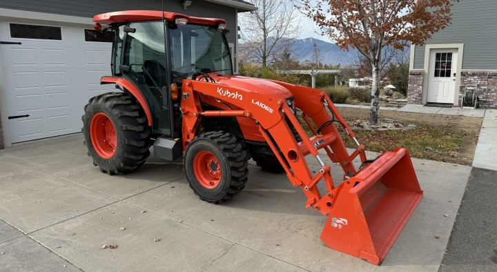 Tractor Kubota MX5400DTC
