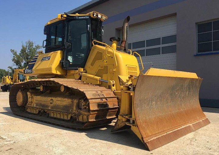 Komatsu D61PXi Dozer