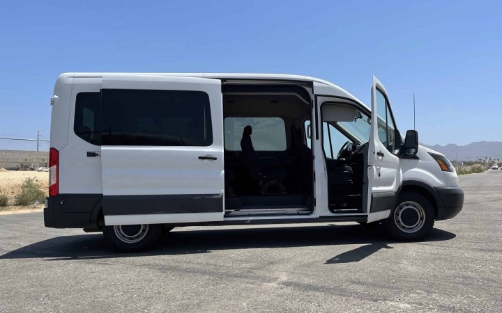 2022 Ford Transit E-350
