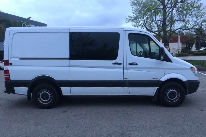 2012 Mercedes-Benz Sprinter 2500 Cargo Van Standard Roof 144"