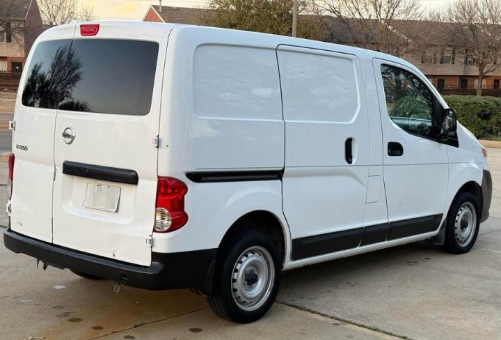 2016 Nissan NV200 Cargo Van