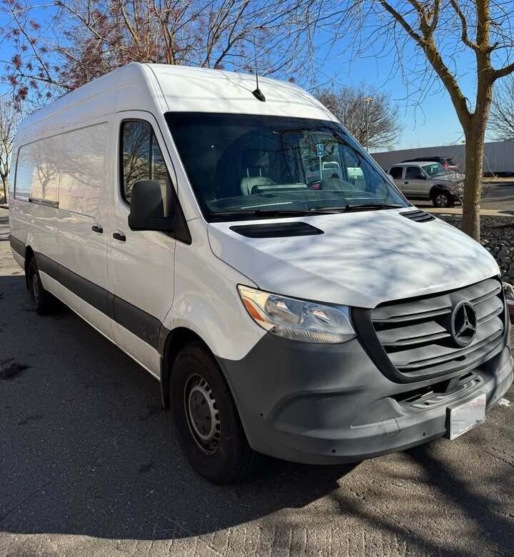 2021 Mercedes-Benz Sprinter 2500 Cargo Van Extended High Roof
