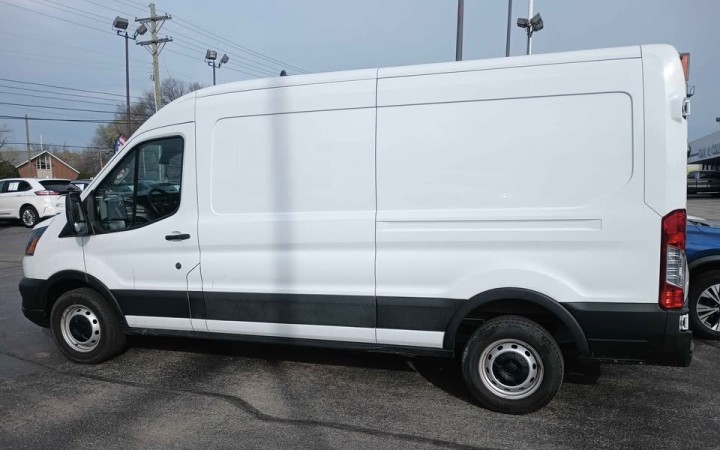 2022 Ford Transit 250 Cargo Van Medium Roof