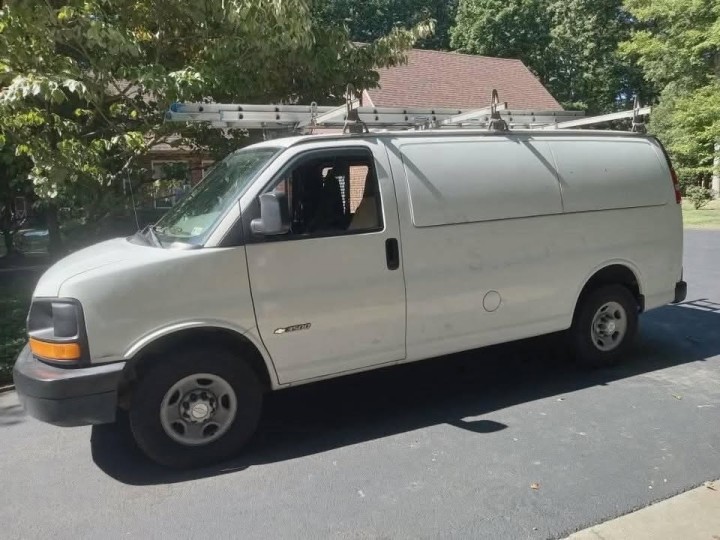 2004 Chevrolet Express 3500 Cargo Van