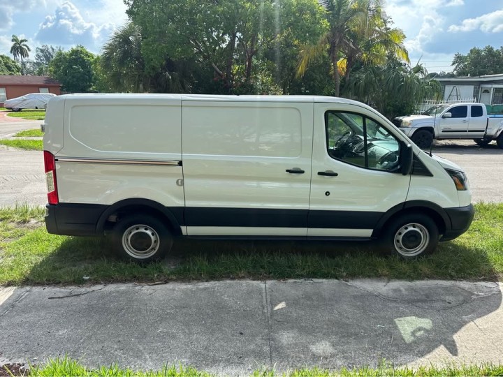 2020 Ford Transit 150 Cargo Van Low Roof