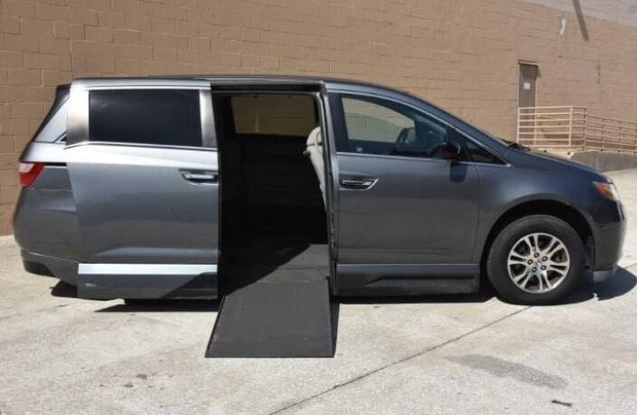 2022 Honda Odyssey Wheelchair Van