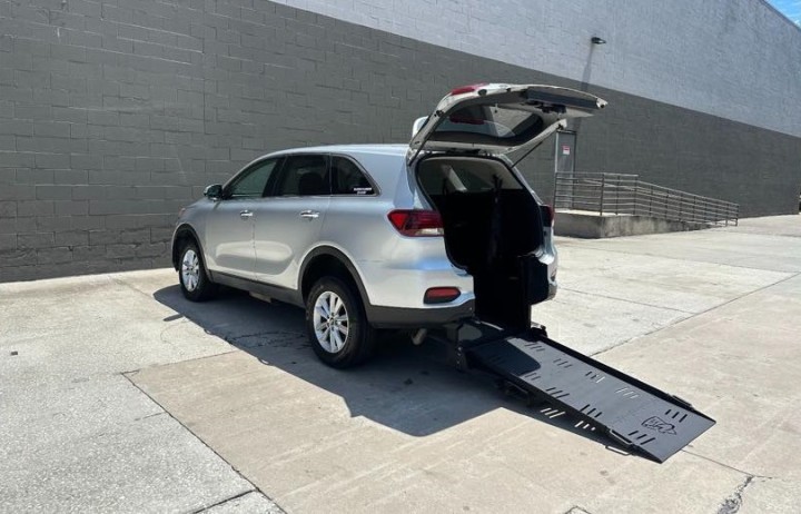 2019 Kia Sorento Wheelchair Van