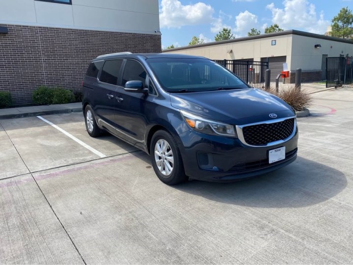 2016 Kia Sedona LX Minivan
