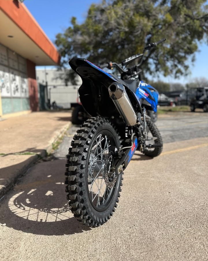 Apollo DB-36 250cc Dirt Bike