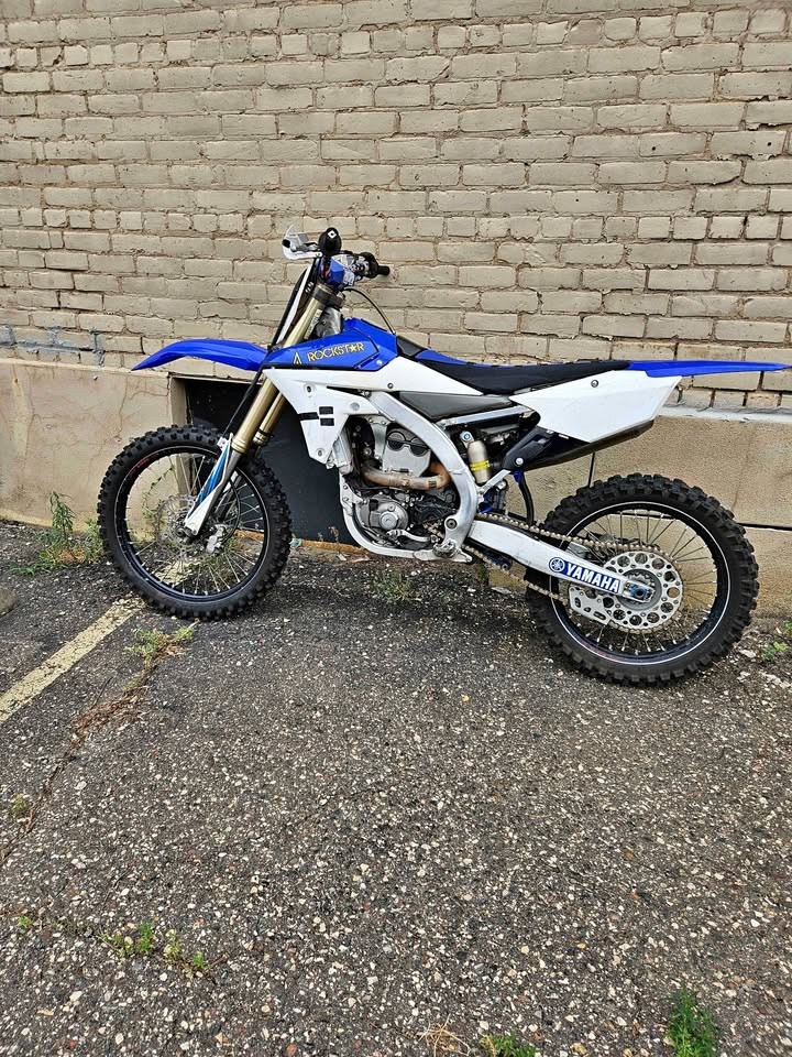 Yamaha YZ250F Dirt Bike