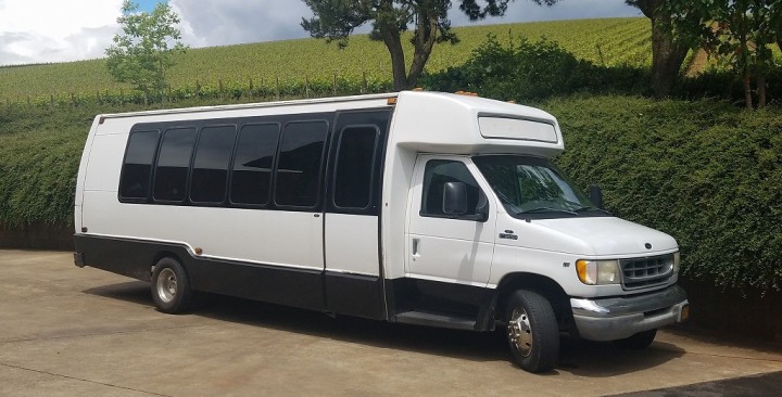 20 Passenger Party Bus Portland
