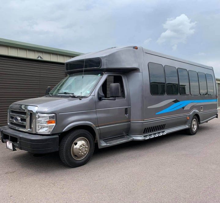 20 Passenger Party Bus Trenton