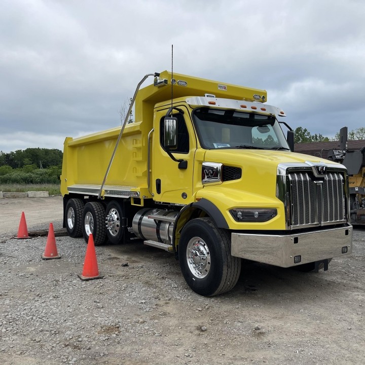 Western Star 49X Dump Truck