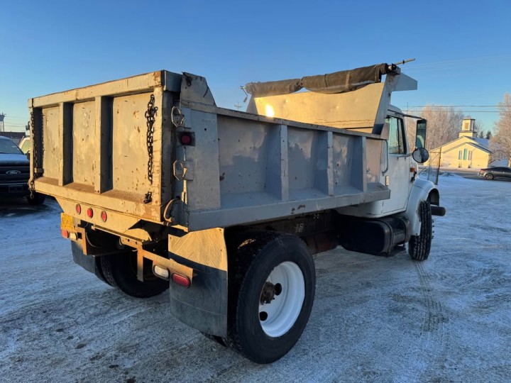 International 4700 Dump Truck