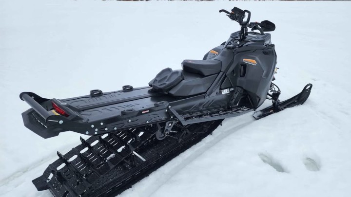 2023 Ski-Doo Summit X 850 Turbo R Snowmobile