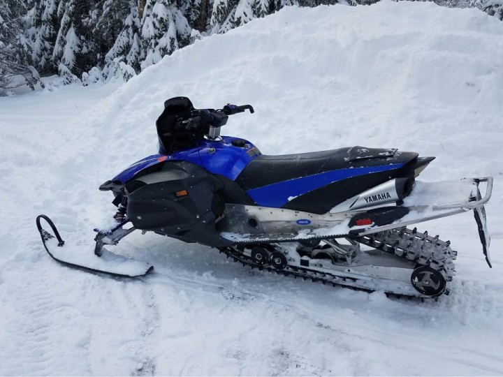 2006 Yamaha Apex Snowmobile