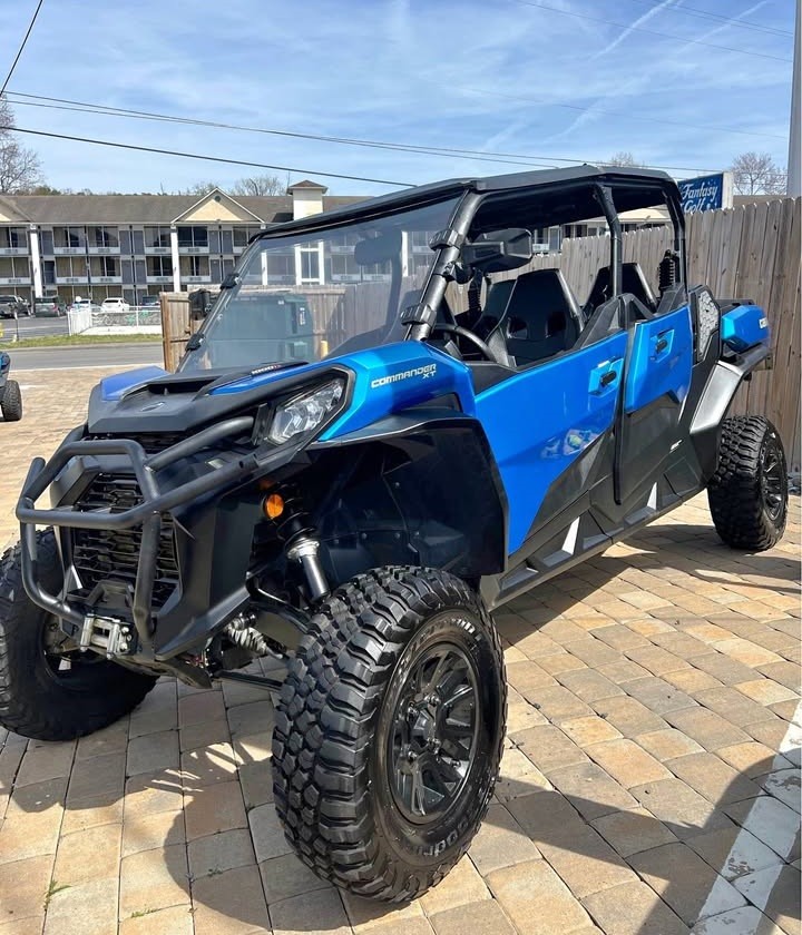 Can-Am Commander XT 1000 UTV