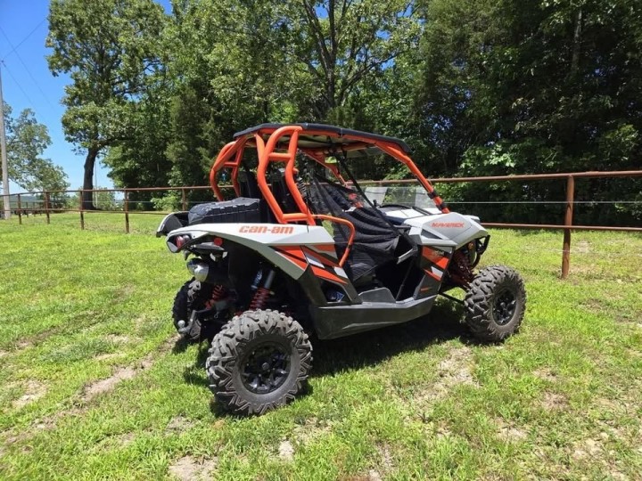 Can-Am Maverick 1000R UTV