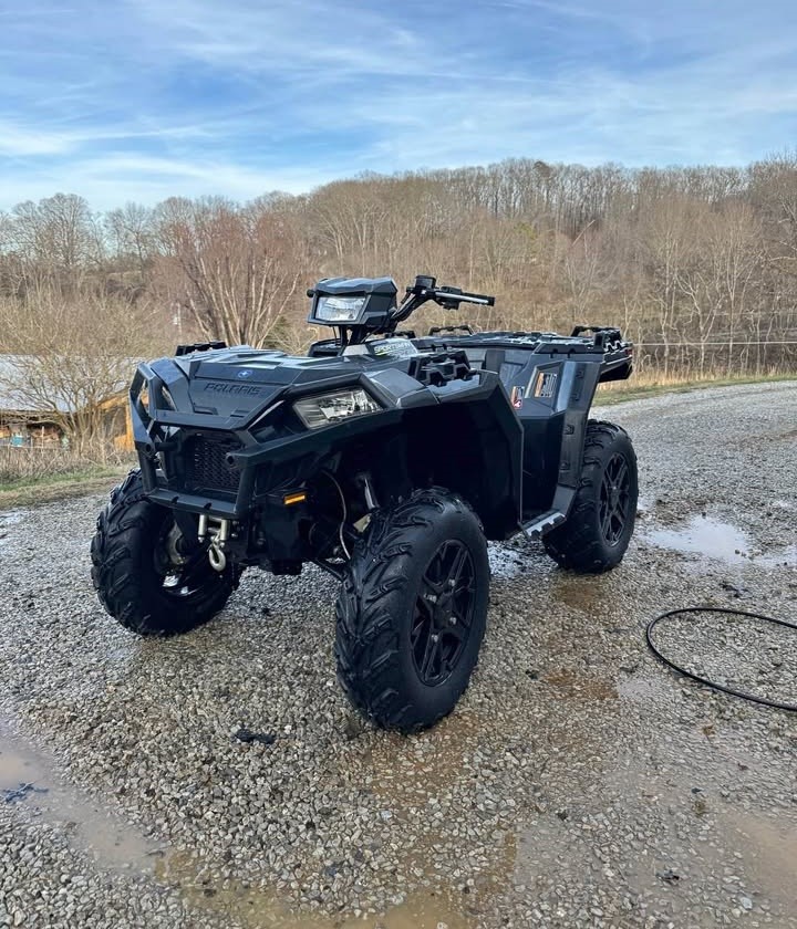 ATV Polaris Sportsman 850
