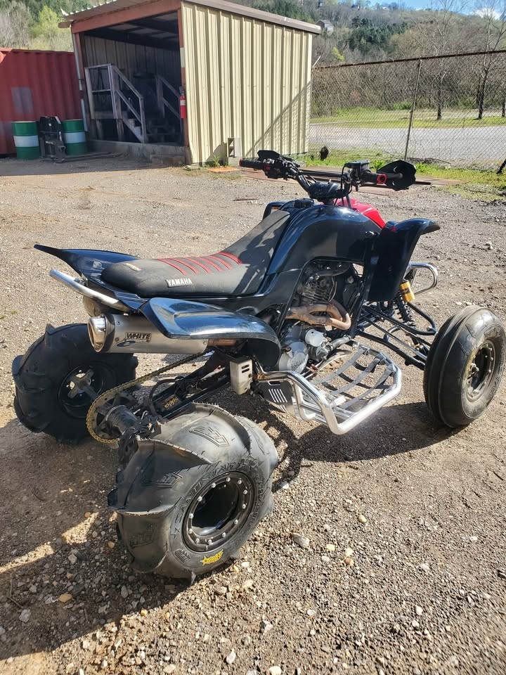Yamaha Raptor 660 ATV