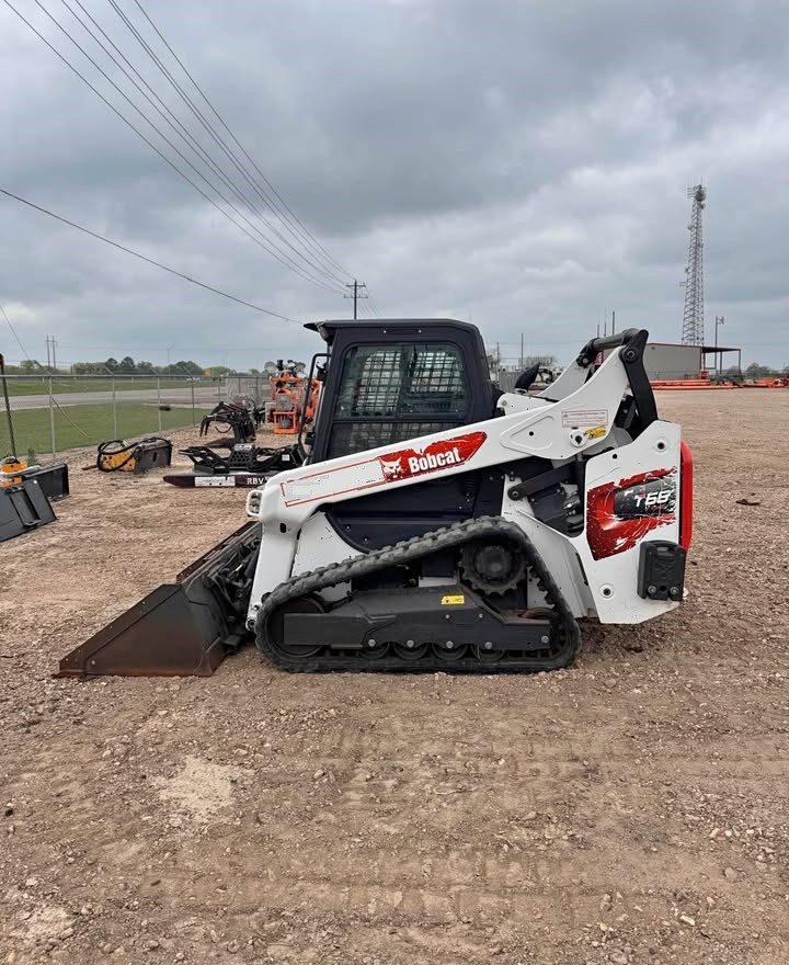 2022 Bobcat T66 Compact Track Skid Steer Loader