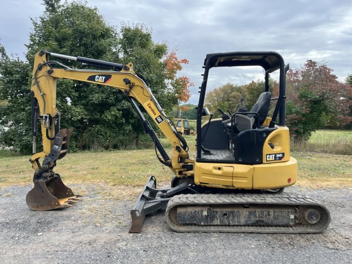 Caterpillar 304E2 Compact Excavator