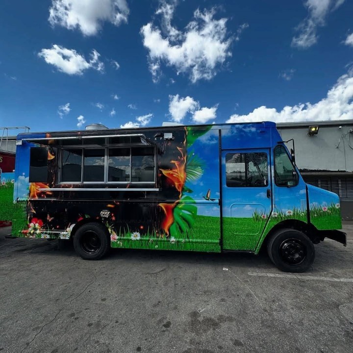 Affordable Mobile Kitchen in Orlando (Disney Area Approved)
