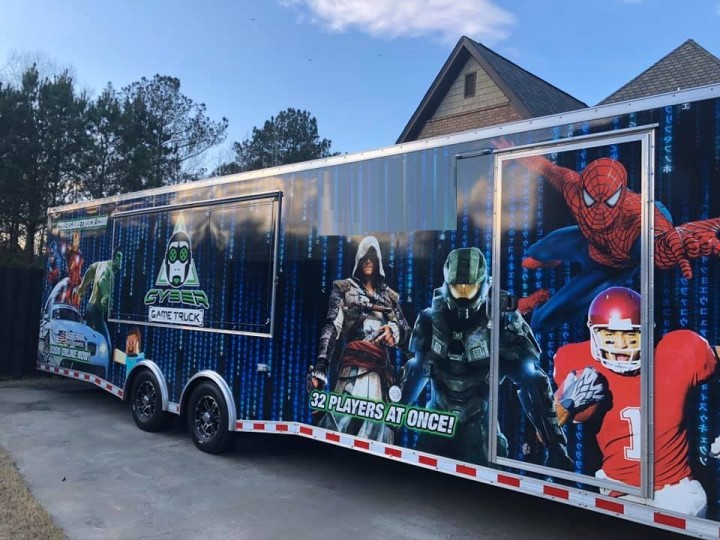 More Fun Than Watching the Shrimp Boats! Climate-Controlled, Small-Town Prices, Big City Tech!