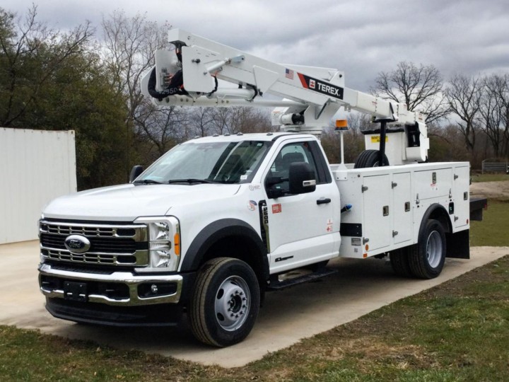 2024 Ford F600 4X4 Terex LT40 Bucket Truck