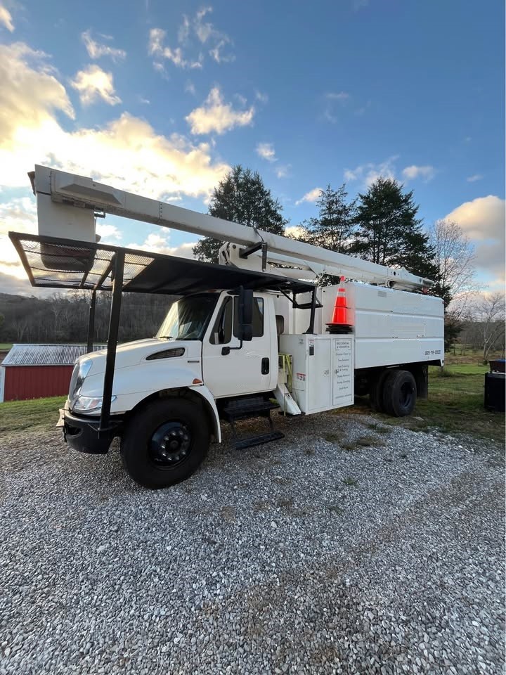 2009 International 4300 M7 65 foot Bucket Truck