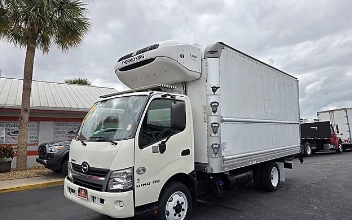 2017 Hino 195 16ft Refrigerated Truck