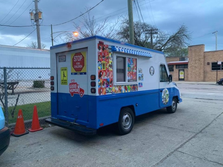 The REAL Chicago Treat! Rent an Authentic Italian Ice Cream Truck for Street Fests