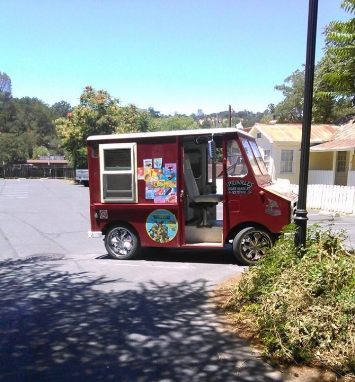 Be Columbia’s Favorite Ice Cream Man! All-Inclusive Starter Packages