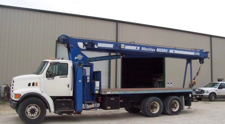 Ford Manitex M2592 Boom Truck
