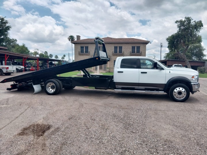 Dodge Ram Double Cab Rollback Tow Truck - Heavy-Duty & Luxury Towing 24/7!