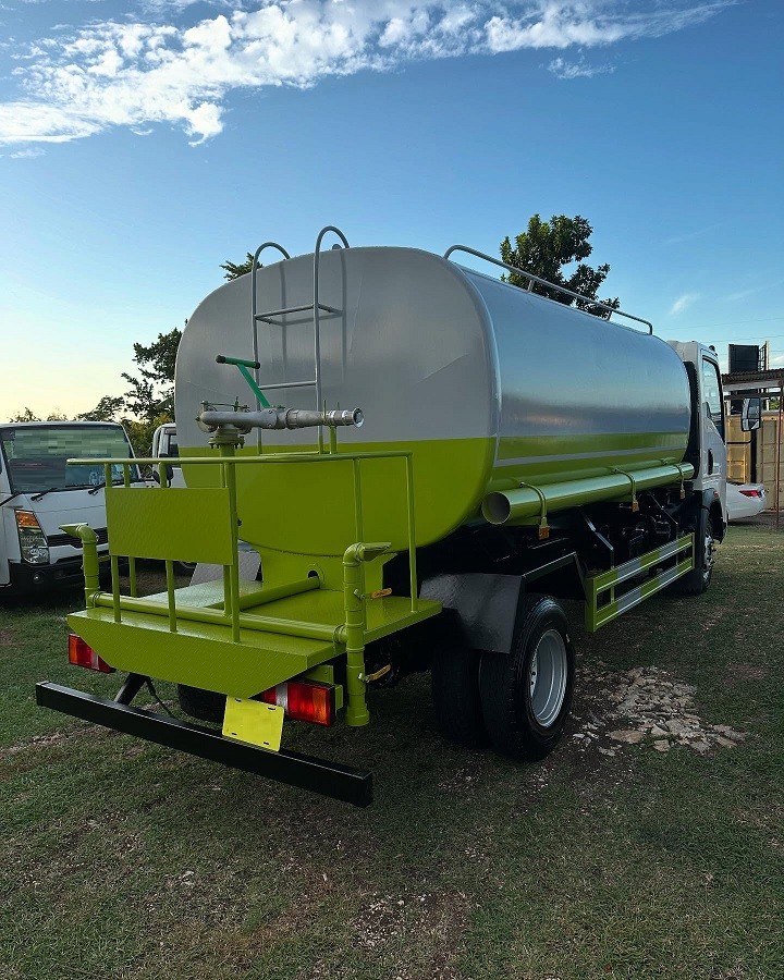 5,000 Gal HOWO Water Truck Available Now - Serving Reno & Northern NV!