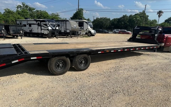 Heavy-Duty 30' Gooseneck Flatbed Trailer - Load Anything w/ Our Extra-Wide Ramps