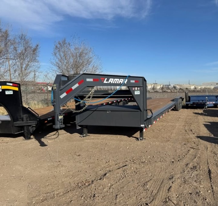 LAMAR 102"x40' Triple Axle Flatbed Trailer 21K GVWR