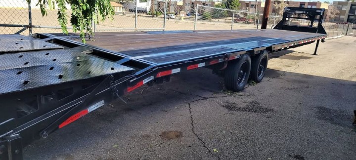 RAW MAXD HD 48' Dovetail Flatbed Trailer - 20K Capacity