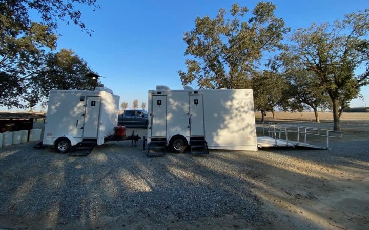 1-2-Station Restroom Trailer - Perfect for Central Valley Weddings! 💐