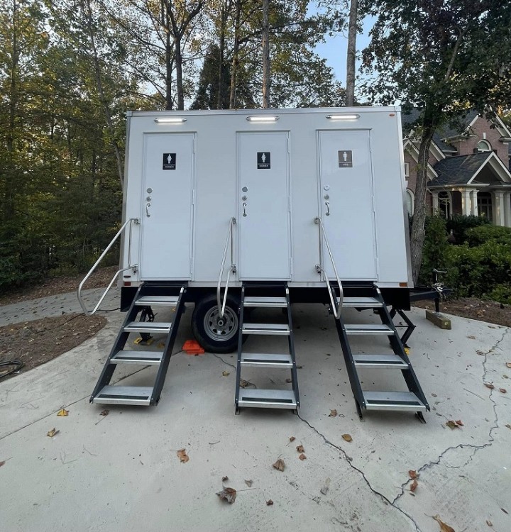 3-Station Restroom Trailer - Georgia Heat Solution
