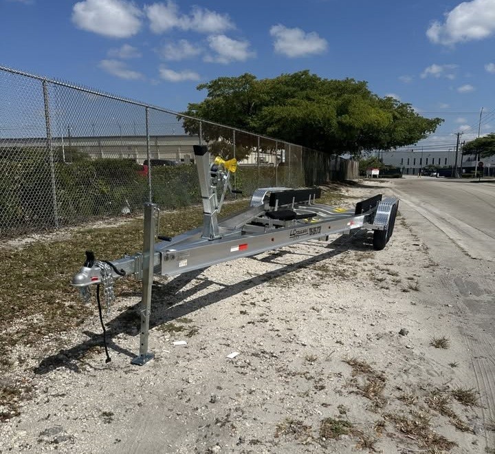 32-34' Aluminum Yacht Boat Trailer - Triple Torsion Axle - 18,000 lb Capacity