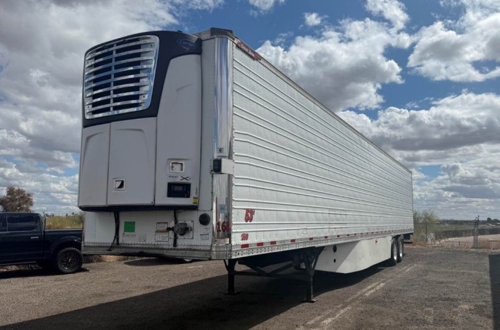 53' Carrier 7500 Refrigerated Trailer - Tijuana Crossings Made Easy!