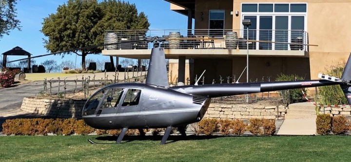 Private Robinson R44 Helicopter - Coastal Flights & City Views!
