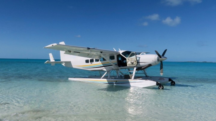Cessna Caravan 208 Amphibian Private Plane - Maui’s Ultimate Adventure Machine